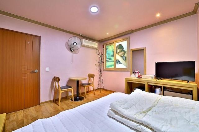 Daegu Bisan-Dong Villa Motel Chambre photo